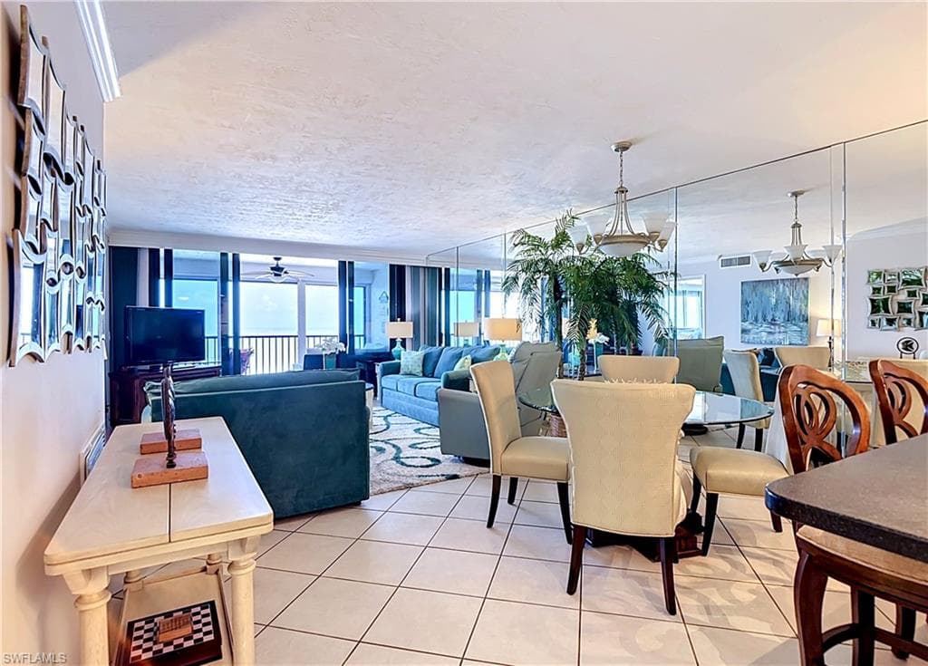 2800 Estero BLVD PH3-8