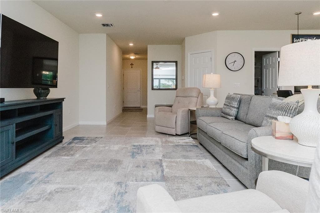 6168 Harmony DR-7