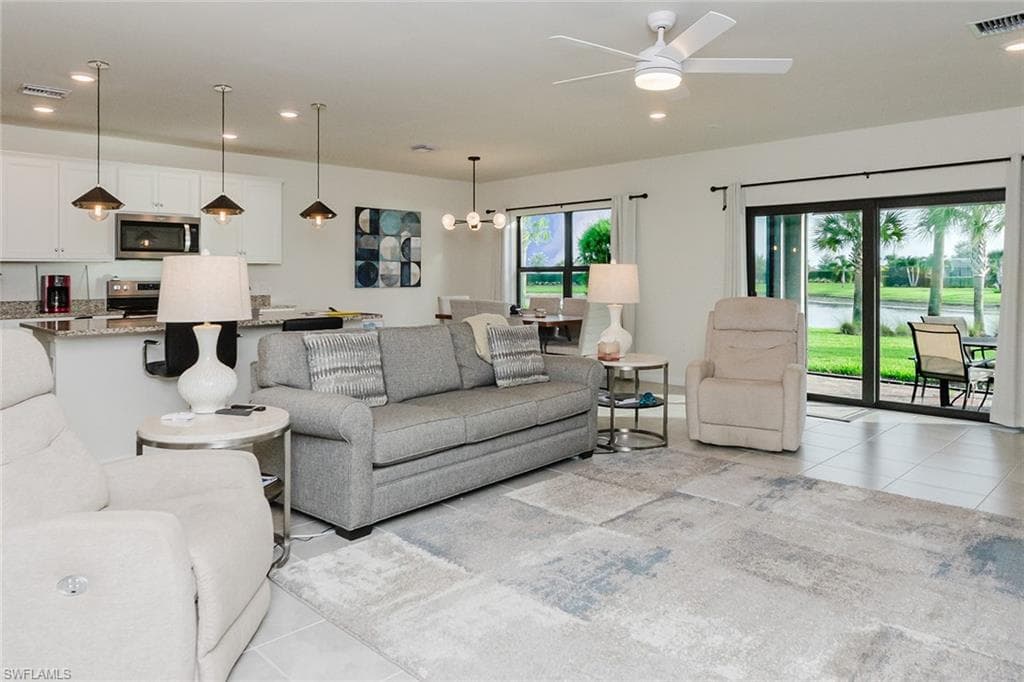 6168 Harmony DR-8