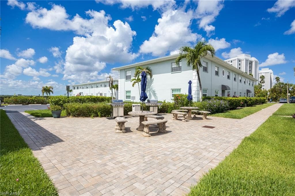 3344 N Key DR 7-16
