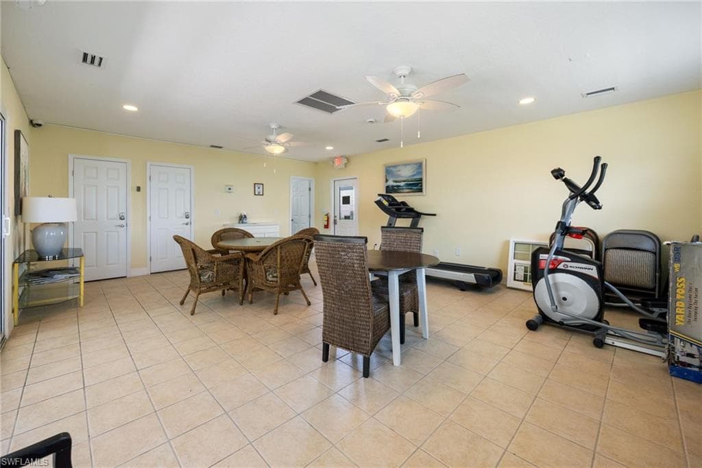 3344 N Key DR 7-22