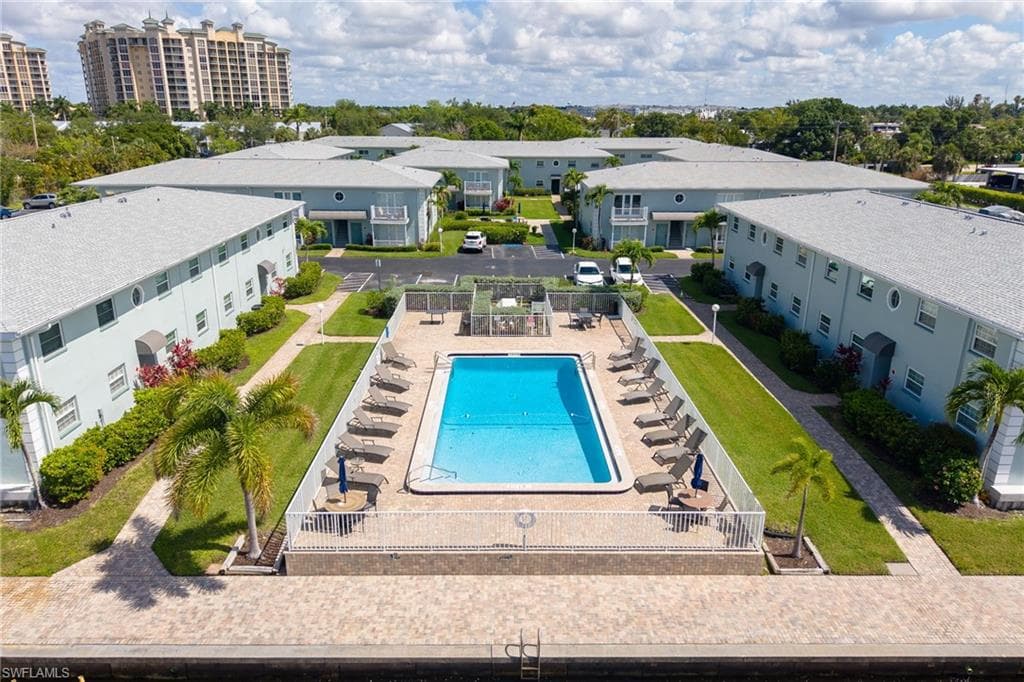 3344 N Key DR 7-28