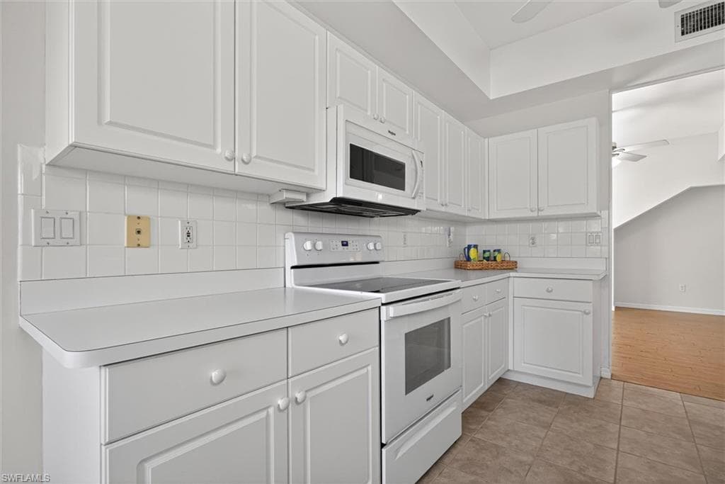 15170 Royal Windsor LN 1202-16