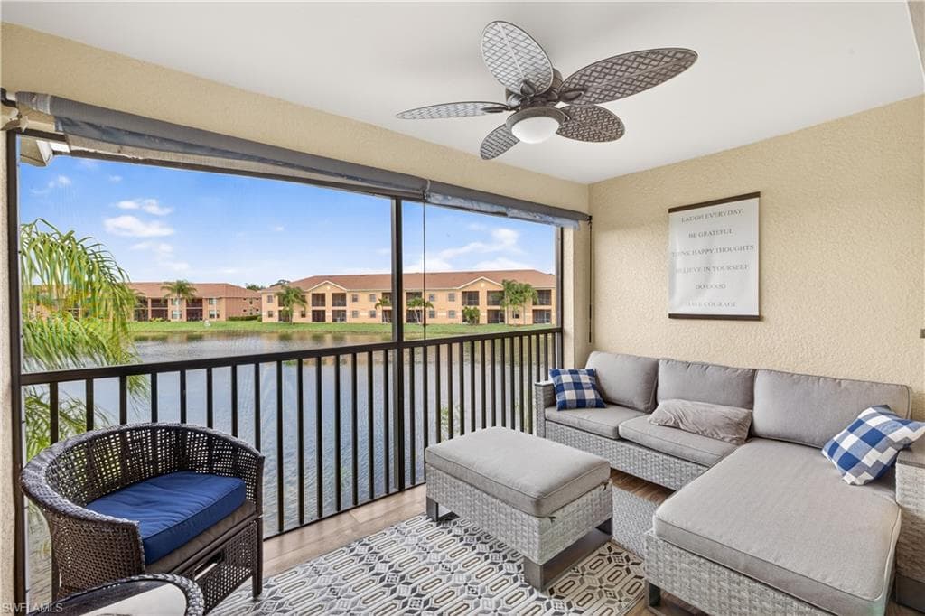 13710 Julias WAY 924-24