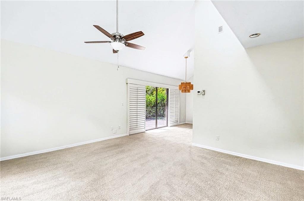 1325 Solana RD K3-32