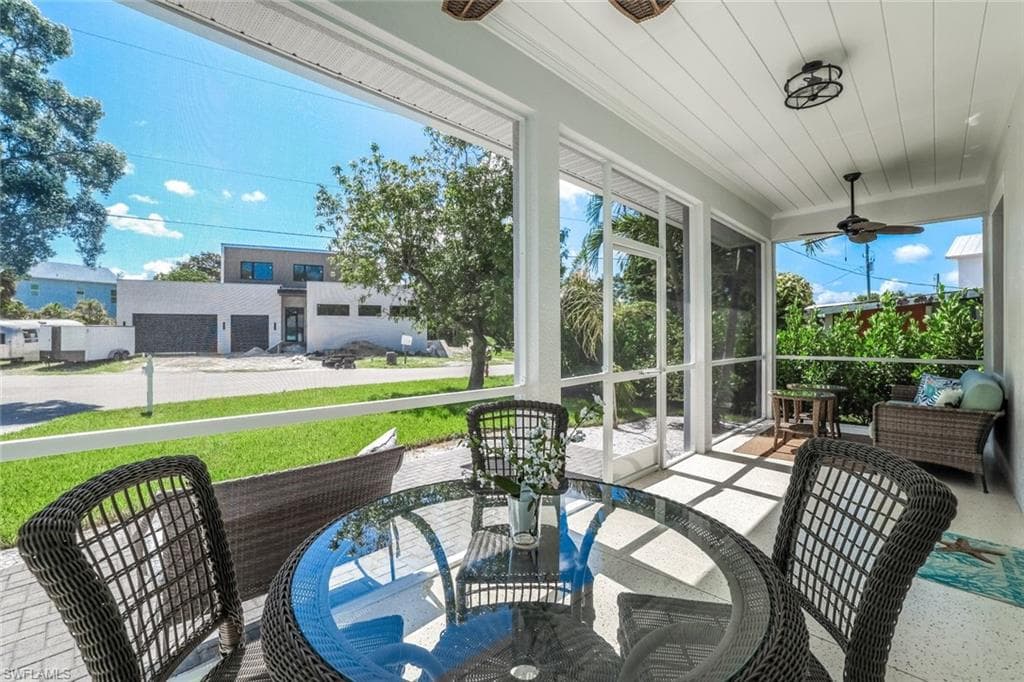 3980 Full Moon CT-33