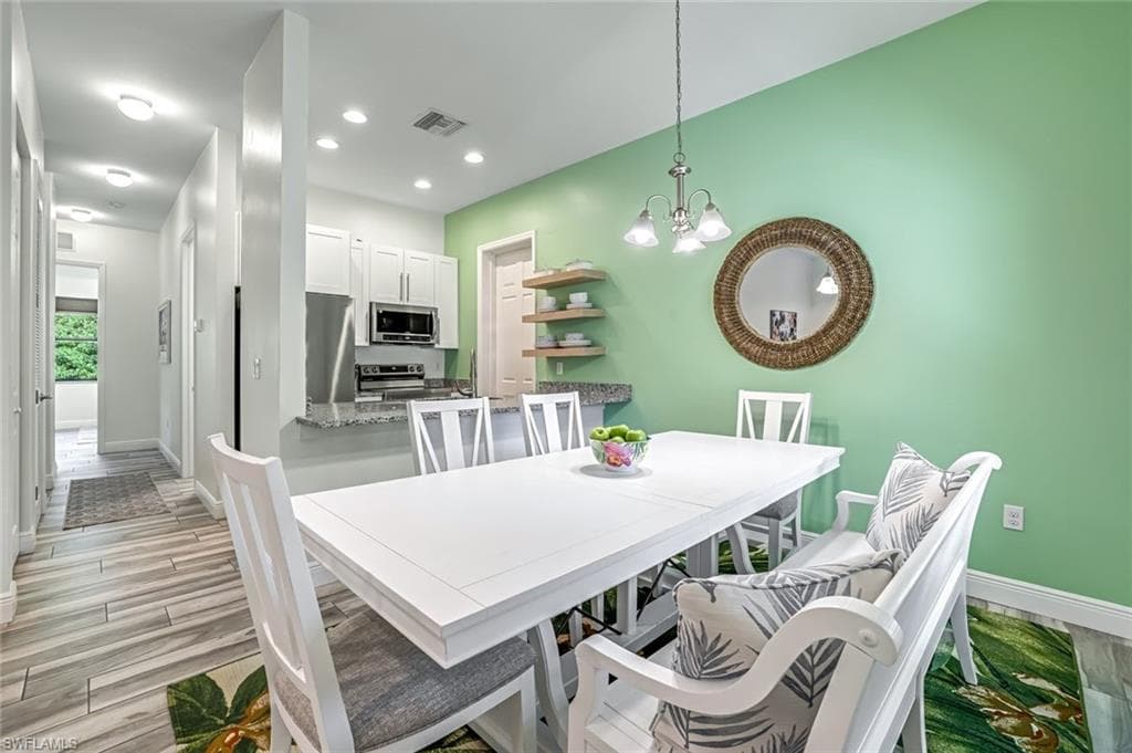 3980 Full Moon CT-8