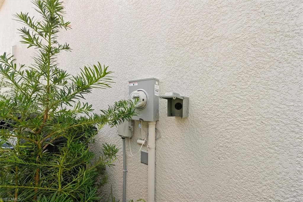 2849 Pillar Coral LN-26
