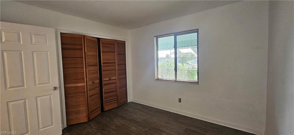 4904 Vincennes CT 209-17