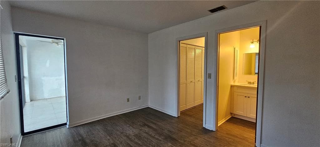 4904 Vincennes CT 209-12
