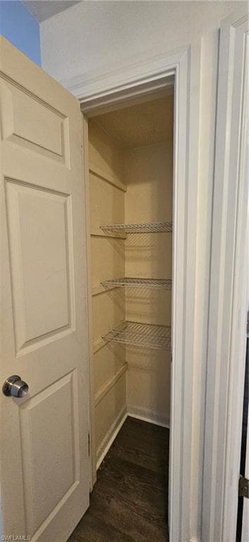 4904 Vincennes CT 209-8