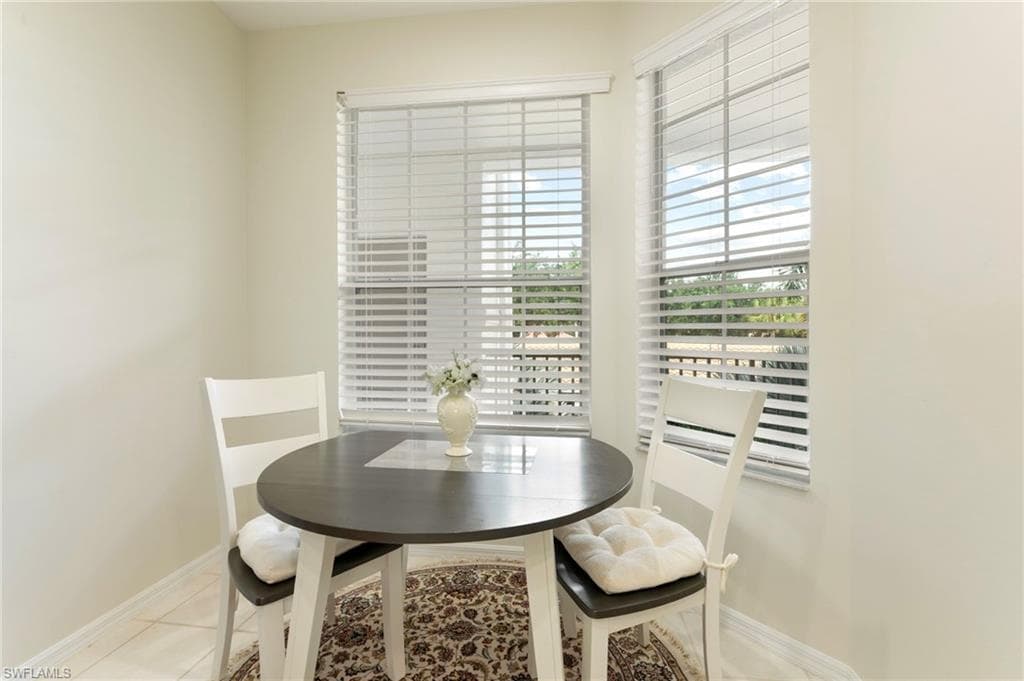 8247 Parkstone PL 206-10