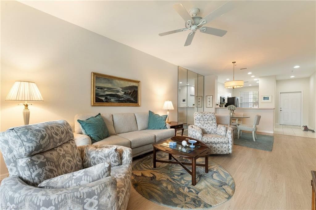 8247 Parkstone PL 206-4