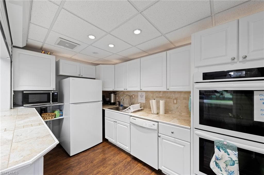9970 Sailview CT 20-35