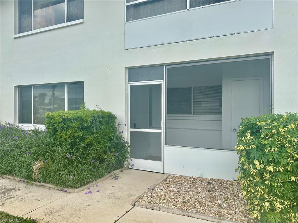 4802 Tudor DR 102-22