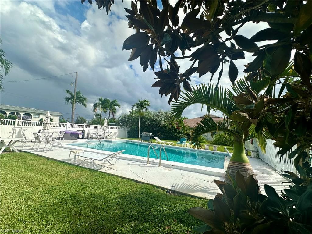 4802 Tudor DR 102-21