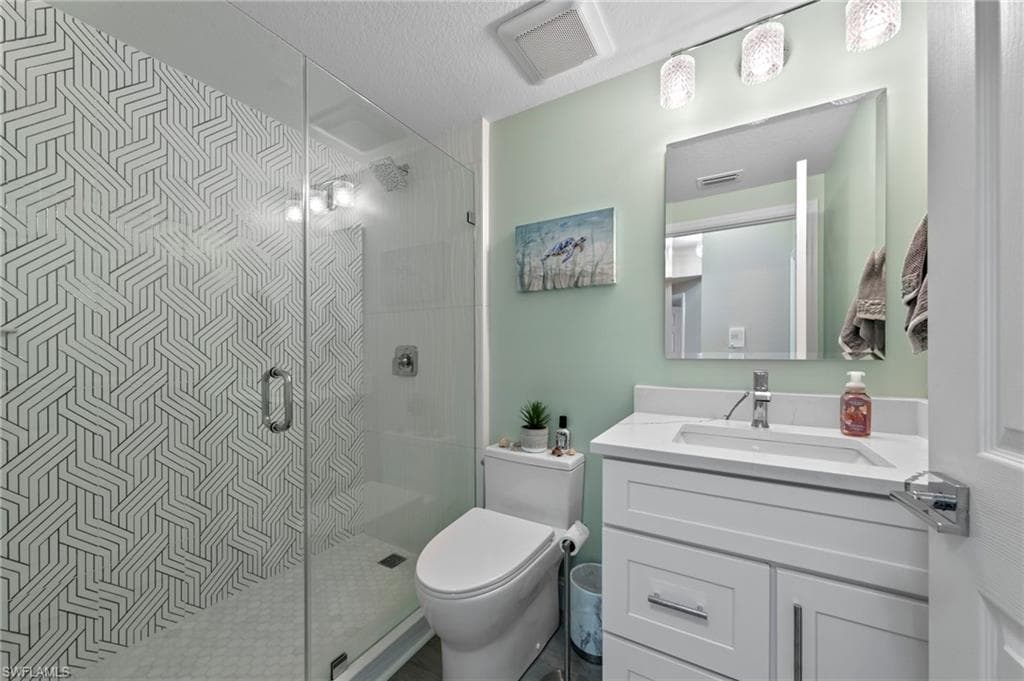 20261 Estero Gardens CIR 207-24