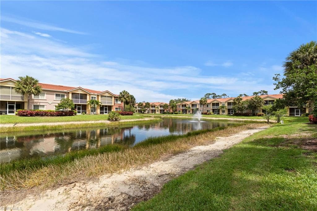 20261 Estero Gardens CIR 207-35