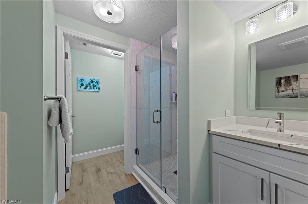 20261 Estero Gardens CIR 207-21