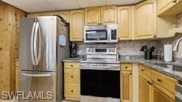 218 Nicklaus BLVD-45