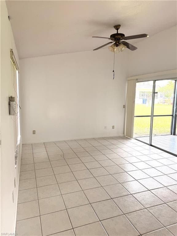 10554 Quincy CT-2