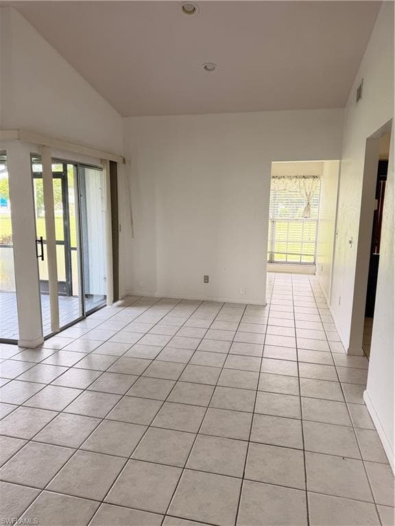 10554 Quincy CT-4