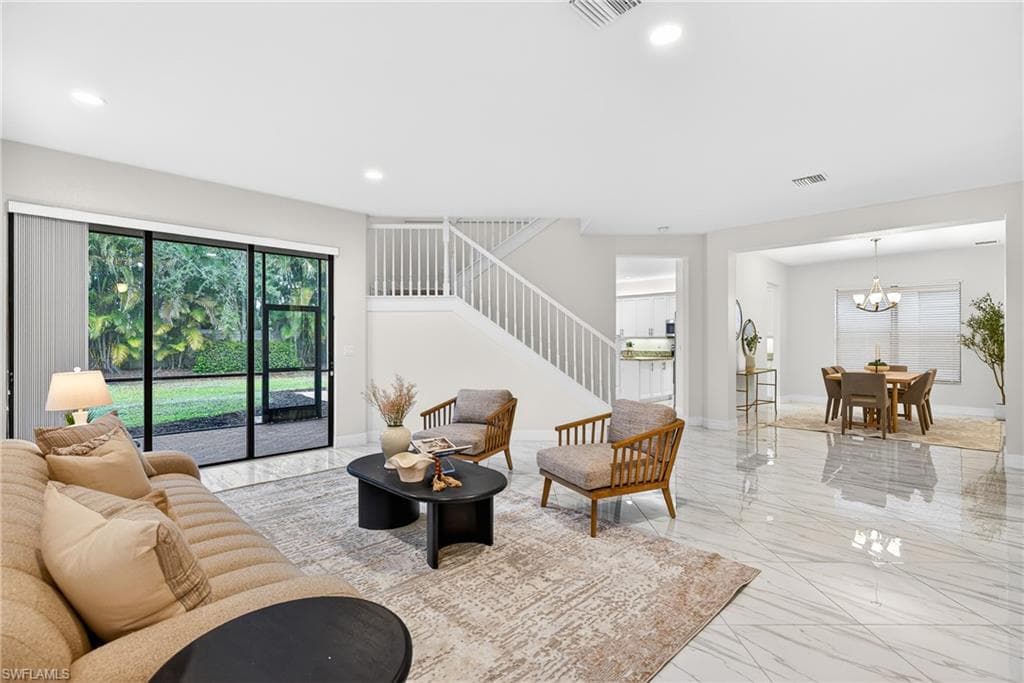 13852 Luna DR-3