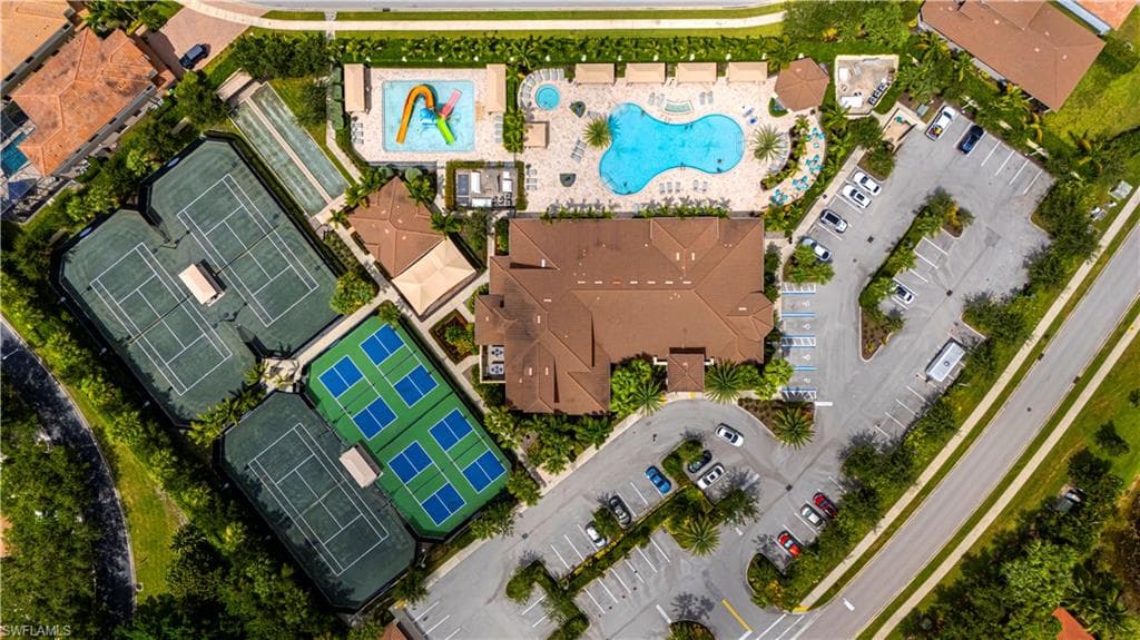13852 Luna DR-29