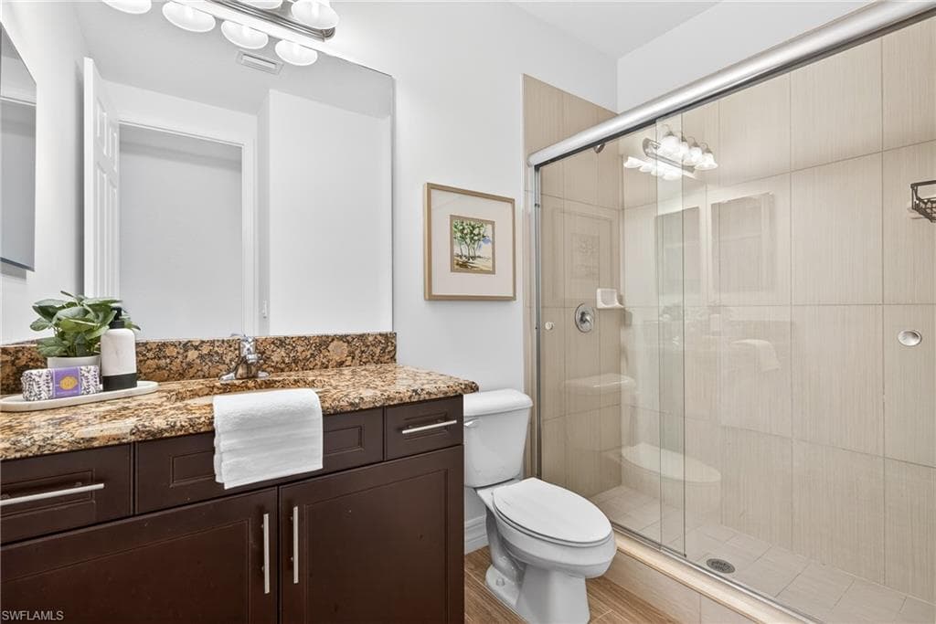 13852 Luna DR-21