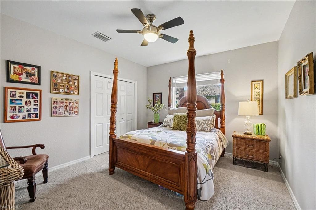 15220 Blackhawk DR-23