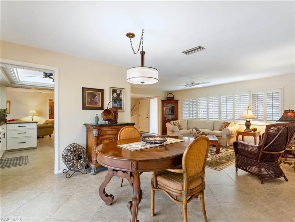 392 Snow DR-12