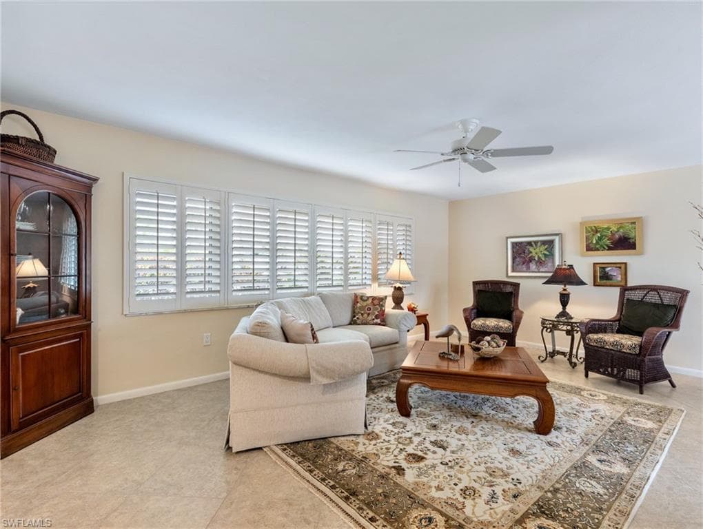 392 Snow DR-7