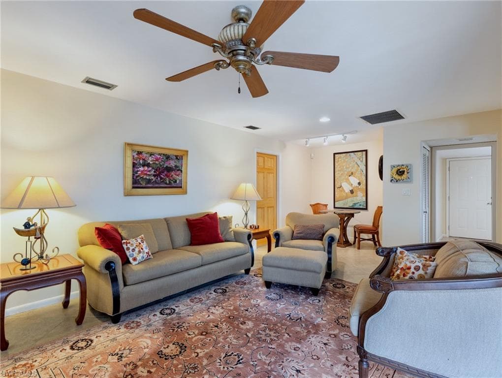392 Snow DR-32