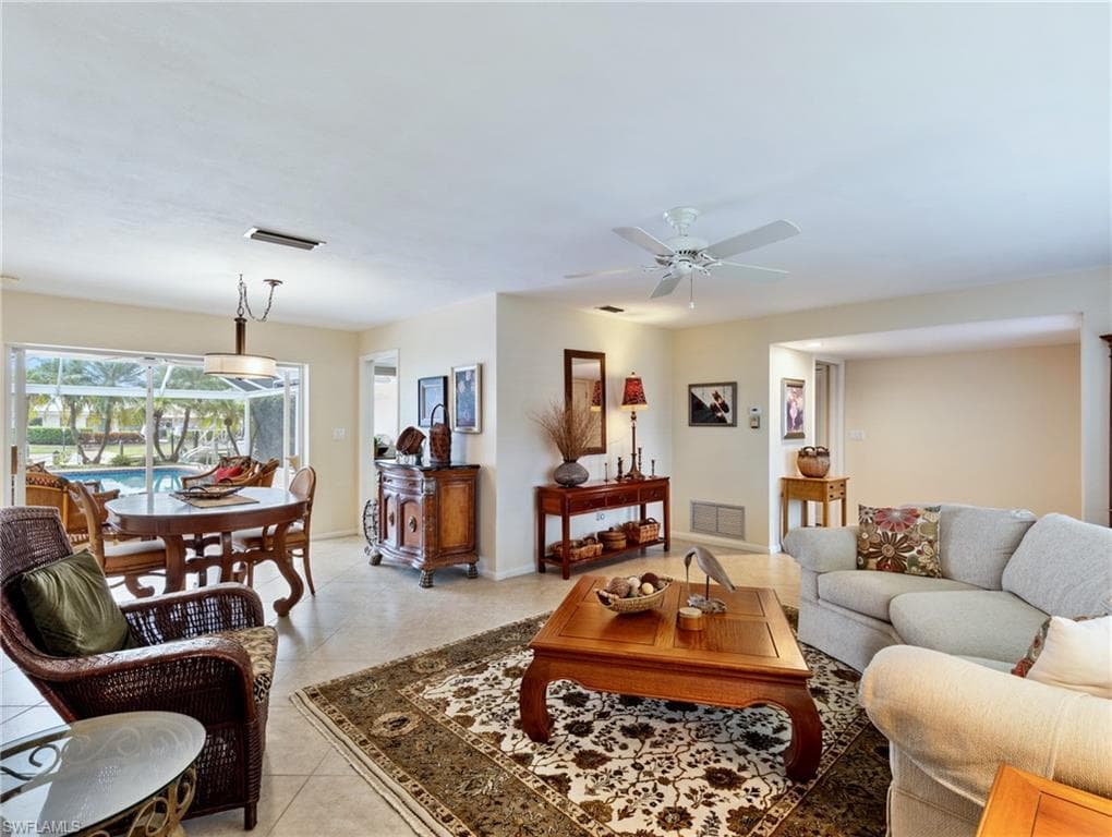 392 Snow DR-10