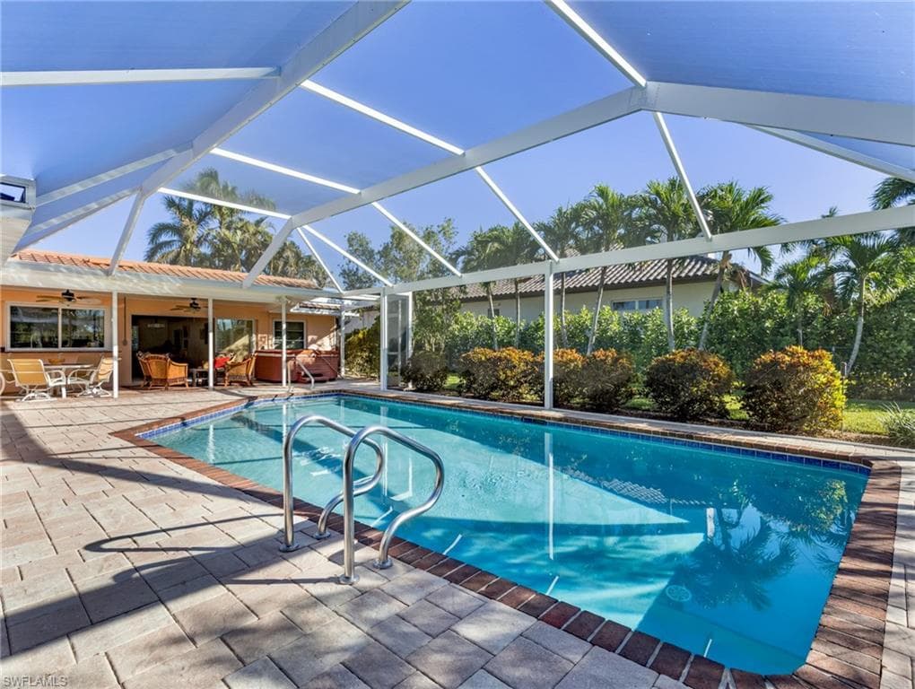 392 Snow DR-19