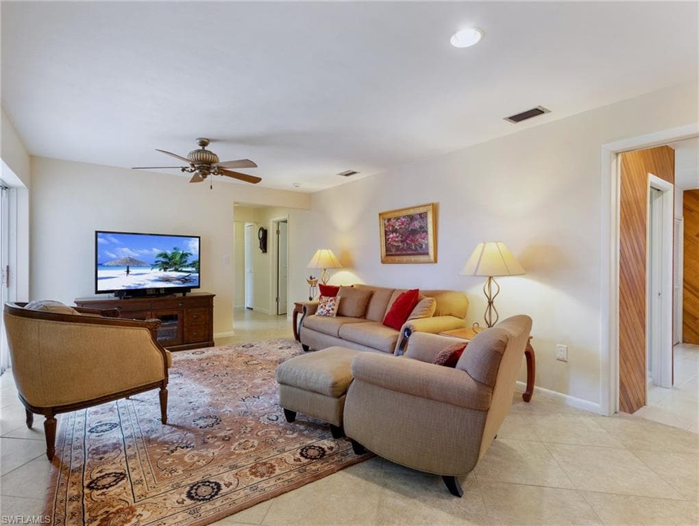 392 Snow DR-29