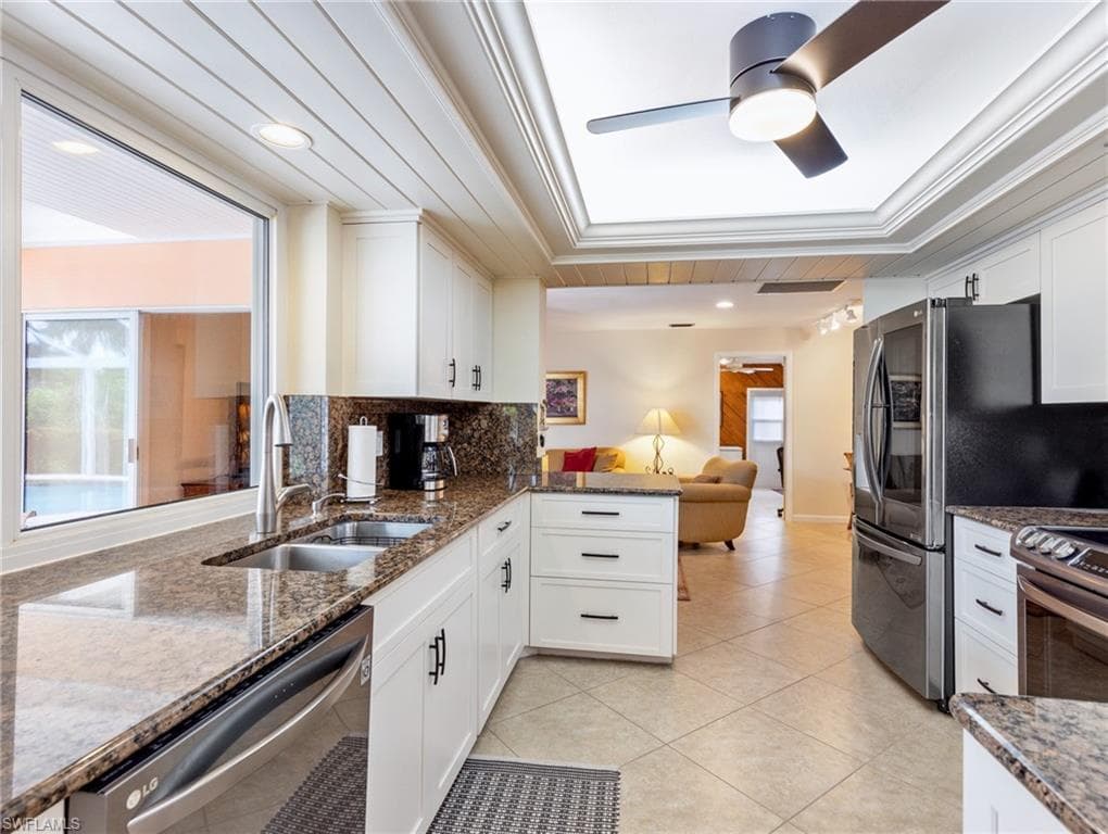392 Snow DR-25