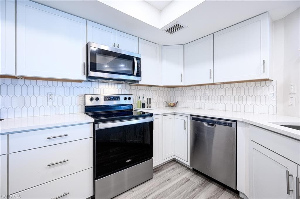 586 Beachwalk CIR O-205-7