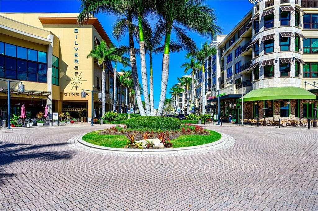 586 Beachwalk CIR O-205-34