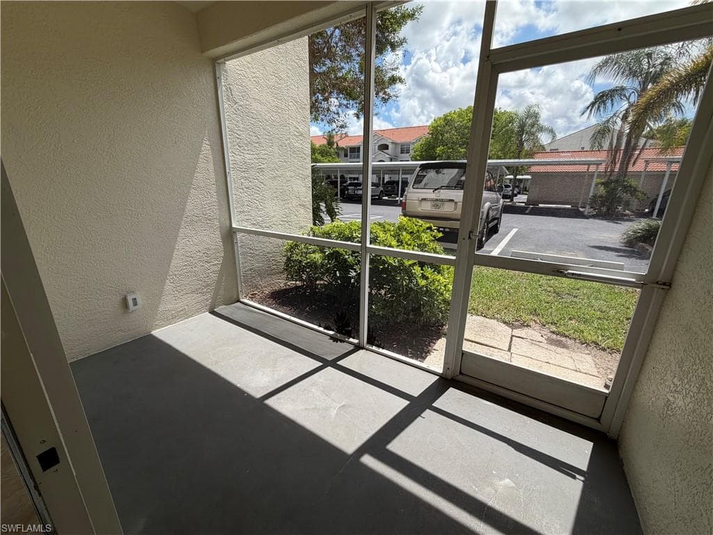 4635 Saint Croix LN 1214-12