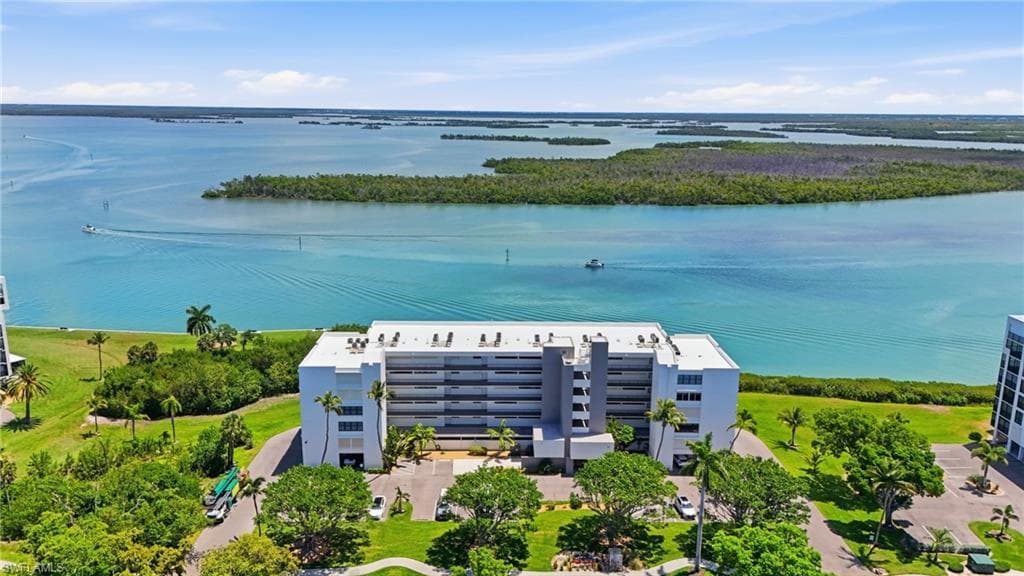 4223 Bay Beach LN 4F-1