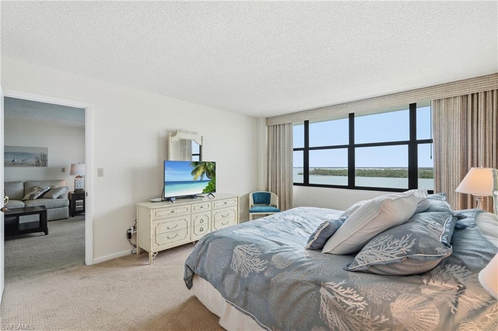 4223 Bay Beach LN 4F-20
