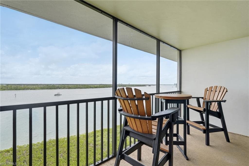 4223 Bay Beach LN 4F-24