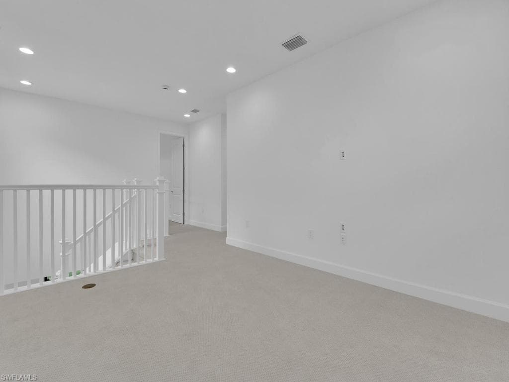 20581 Fair Oak LN-23