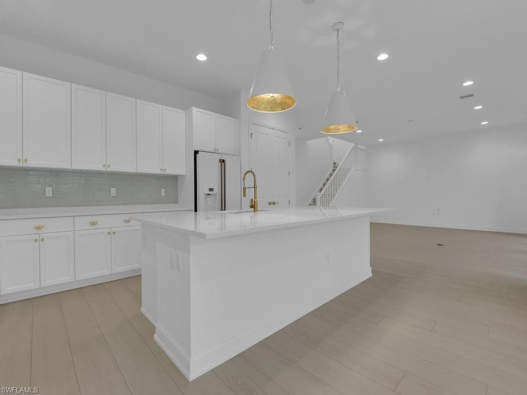 20581 Fair Oak LN-13