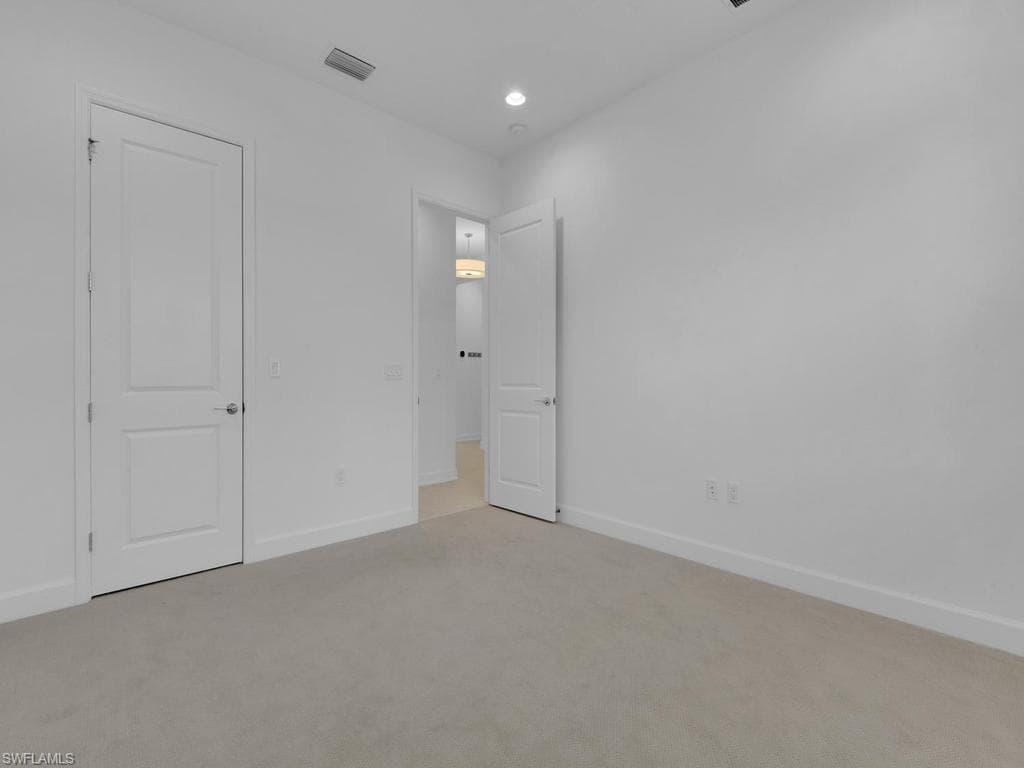 20581 Fair Oak LN-15