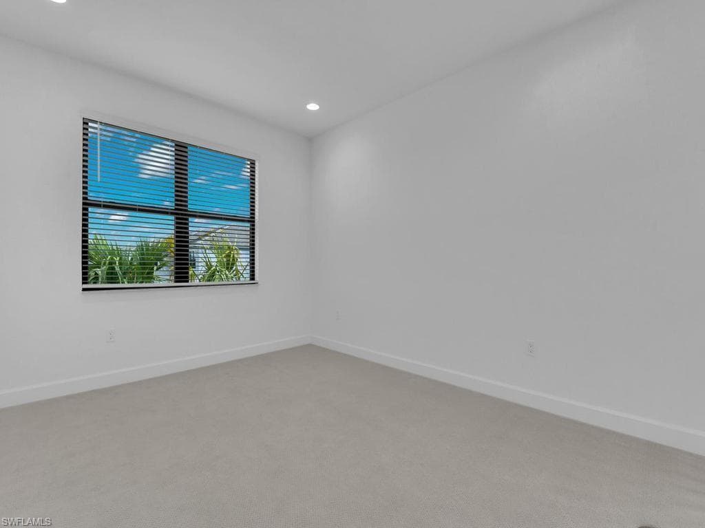 20581 Fair Oak LN-21