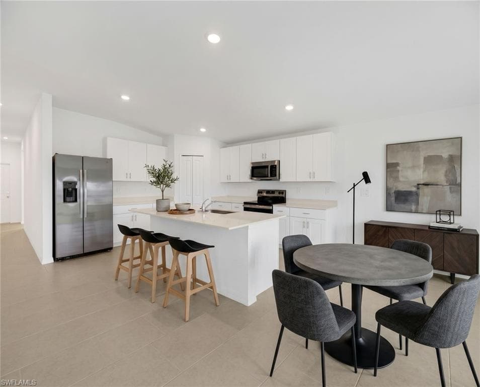 17158 Pompeii WAY-17