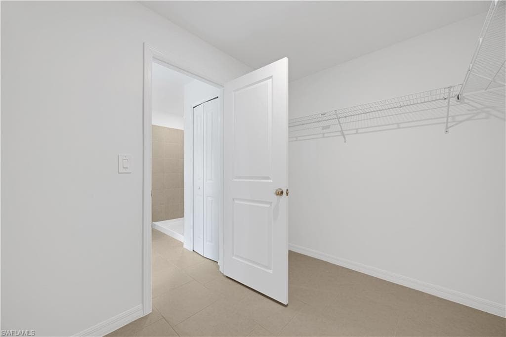 17158 Pompeii WAY-25