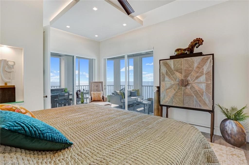 255 Barefoot Beach BLVD 4-23